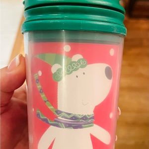 Cute Christmas plastic lidded cup for hot or cold beverages!